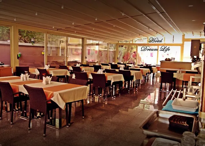 ホテル Dream Life 4*